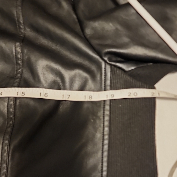 Philosophy Quilted Black Faux Leather Jacket - Picture 6 of 7